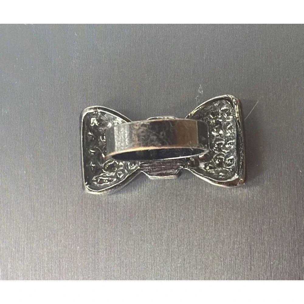 Rhinestone Bow Ring Silver Tone Cocktail Statement Ring Size 6 Gothic Glam Bling